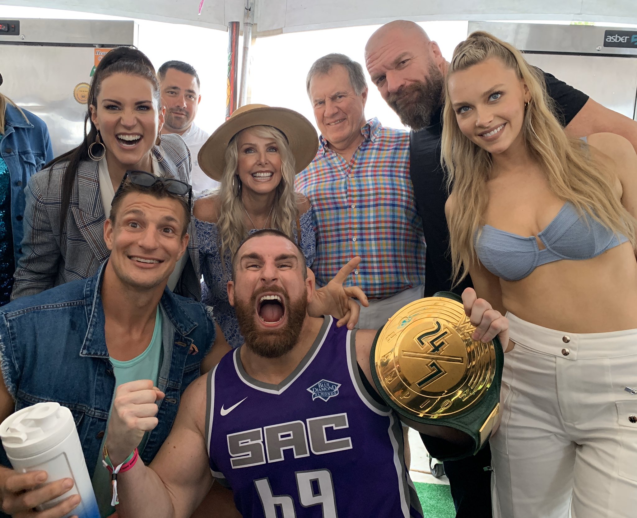 Triple H on X: Thanks for the invite to the Beach Party @RobGronkowski   maybe you should come to our party in Boston  heard it's the biggest of  the summer. @StephMcMahon