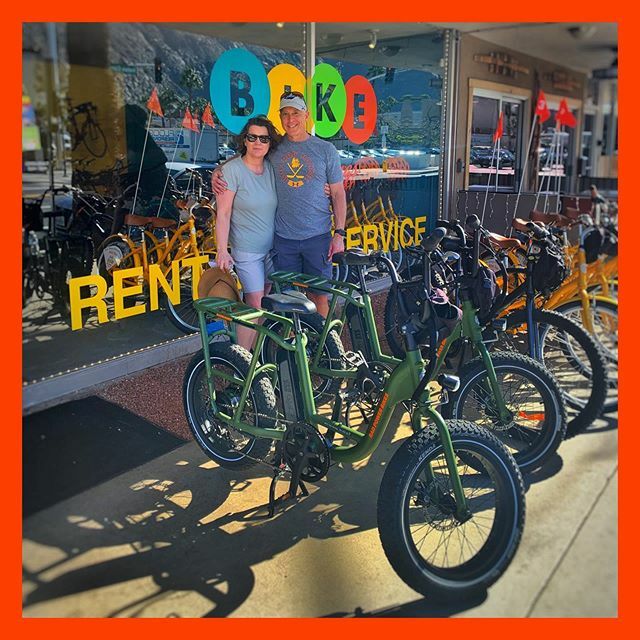 Super nice guests! They care in and Reese emend the gift certificate their daughter got them for Christmas! Such a thoughtful idea of hers! 🌴☀️🚲❤️🎫🌵#bikepalmsprings -
-
-
 #influencer #goals #style #bachelorette #groupactivity #bikepalmsprings #visitpalmsprings #likenopl…