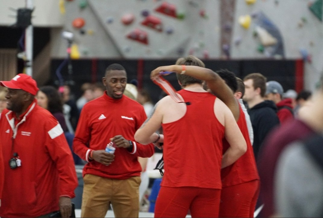 MOWNBU's tweet photo. Legends of @GiantAthletics Coach Emile Conde and Isiah Campbell congratulating freshman Brandon English on a great performance in the Shot Put. #LeadingEffectively https://t.co/A53O1SJSqt