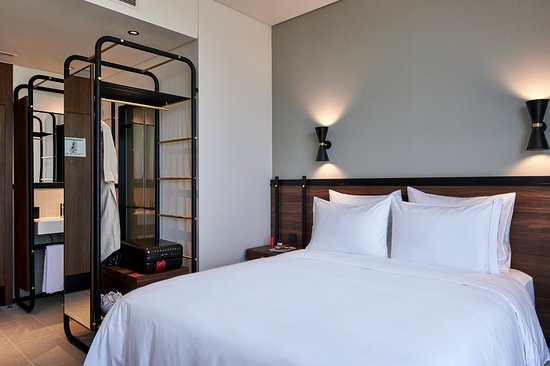 Search4cheapfl1's tweet photo. Book the best-discounted hotel room rates for your next trip!
https://t.co/10f35Q9kAK
#affordabletravel #lastminutetravel #bookcheapflights #vacationmode #staycation #entrepreneur #startup #traveltips #travelblogger #traveltheworld #traveltime https://t.co/WQ7dahgIK5