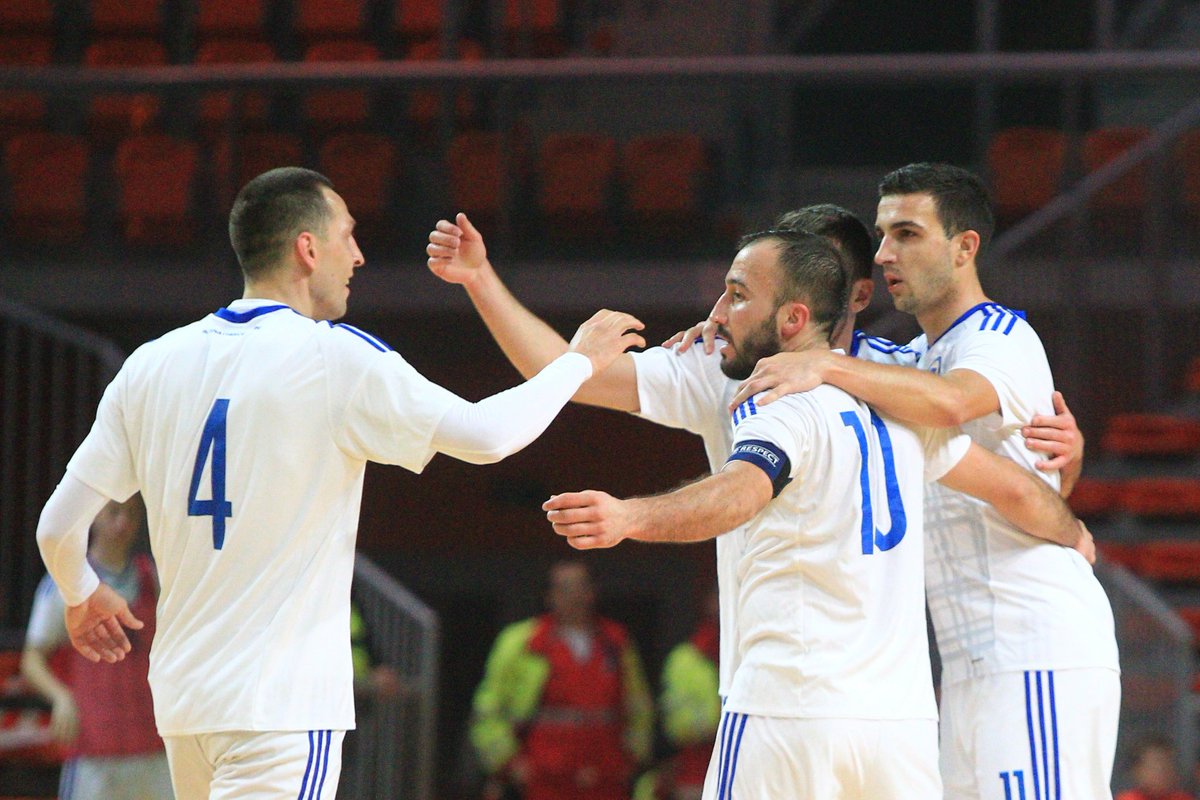 UEFAFutsal's tweet photo. #FutsalEURO qualifying round - who went through? https://t.co/RjUBJ6affq

Group winners joining 16 #FutsalWC elite-round teams in qualifying group stage: 🇧🇦🇧🇪🇵🇱🇦🇱🇭🇺🇬🇪🇱🇻🇲🇩🇳🇴

Into April play-offs (draw 13 February): 🇨🇾🇦🇲🇬🇷🇸🇲🇱🇹🇩🇪🇩🇰🇮🇱🇲🇰🇧🇬🏴󠁧󠁢󠁥󠁮󠁧󠁿🇹🇷🇨🇭🇲🇪

🏴󠁧󠁢󠁷󠁬󠁳󠁿 miss out by narrowest margin https://t.co/CL1ioMT42y