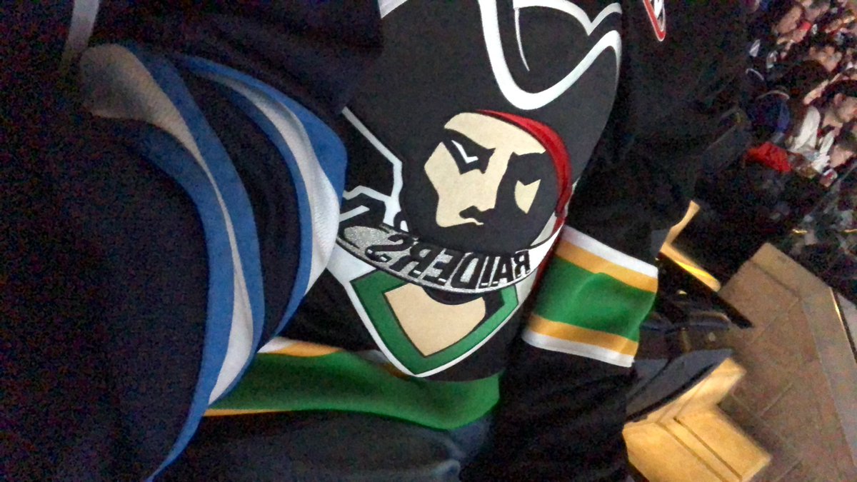 Lrutherford9's tweet photo. Hey @NHLJets would Morrissey mind giving this legendary jersey a sign?? https://t.co/TExxD5H8qG