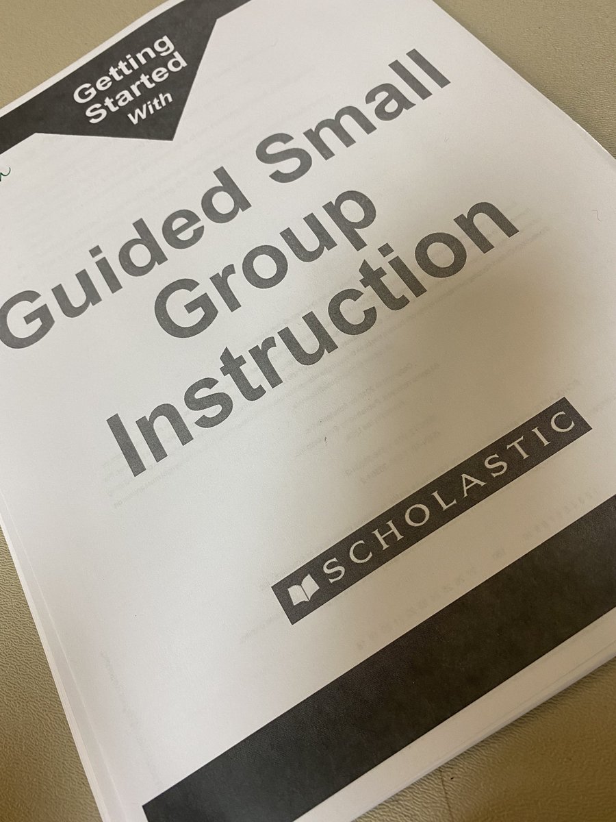 DrAliciaMartin's tweet photo. DDIS team learning about Literacy by 3 📚📖 📚#DataRichYear #GuidedReading #SmallGroupInstruction @HISD_Assessment https://t.co/Hl1lRGRA37