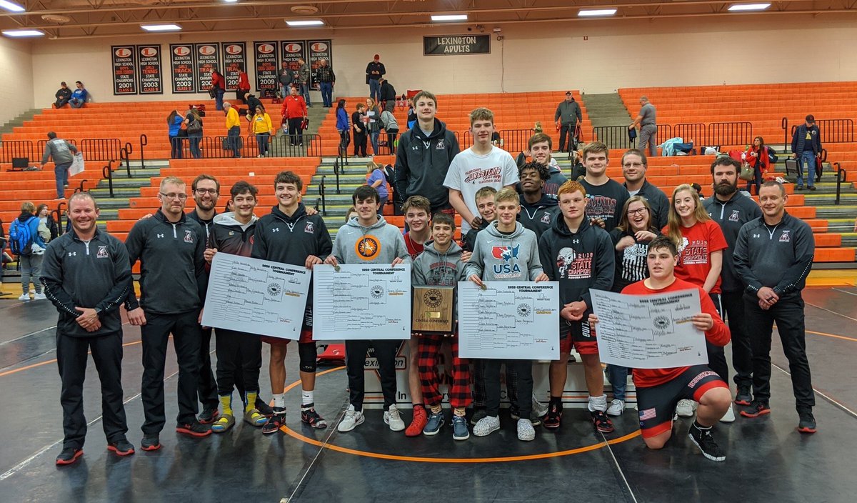 Aurora_Wrestle's tweet image. What a fun day!! @Aurora_Wrestle wins the Central Conference with 4 champions, 2 runner-ups and 6 other placing wrestlers. #EverySecond