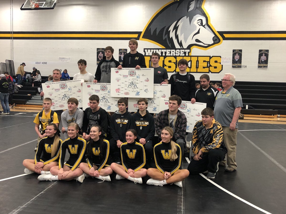 Congratulations to the Husky Wrestling team on winning the RRC Tournament today!
Individual champs were:
126-Keegan Jensen
138-Kruise Kiburz
145-Jack West
152-Tyler Brown
170-Brady Barringer
#huskypride