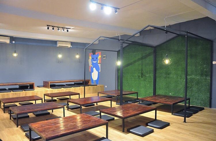 Castle 8 Board Game Cafe tweet media