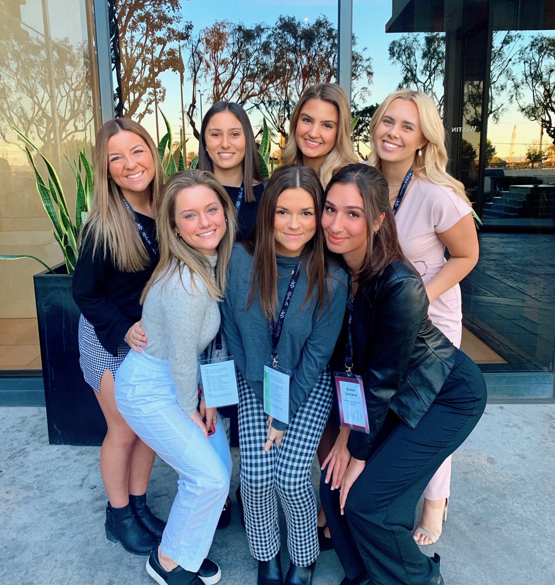 Alpha Phi Wisconsin tweet media