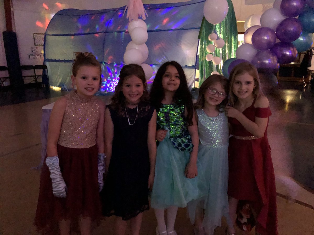LSWhitefield's tweet photo. Daddy Daughter Dance! #LSRocks #WhitefieldAcademy https://t.co/mSUj2JZ9IT