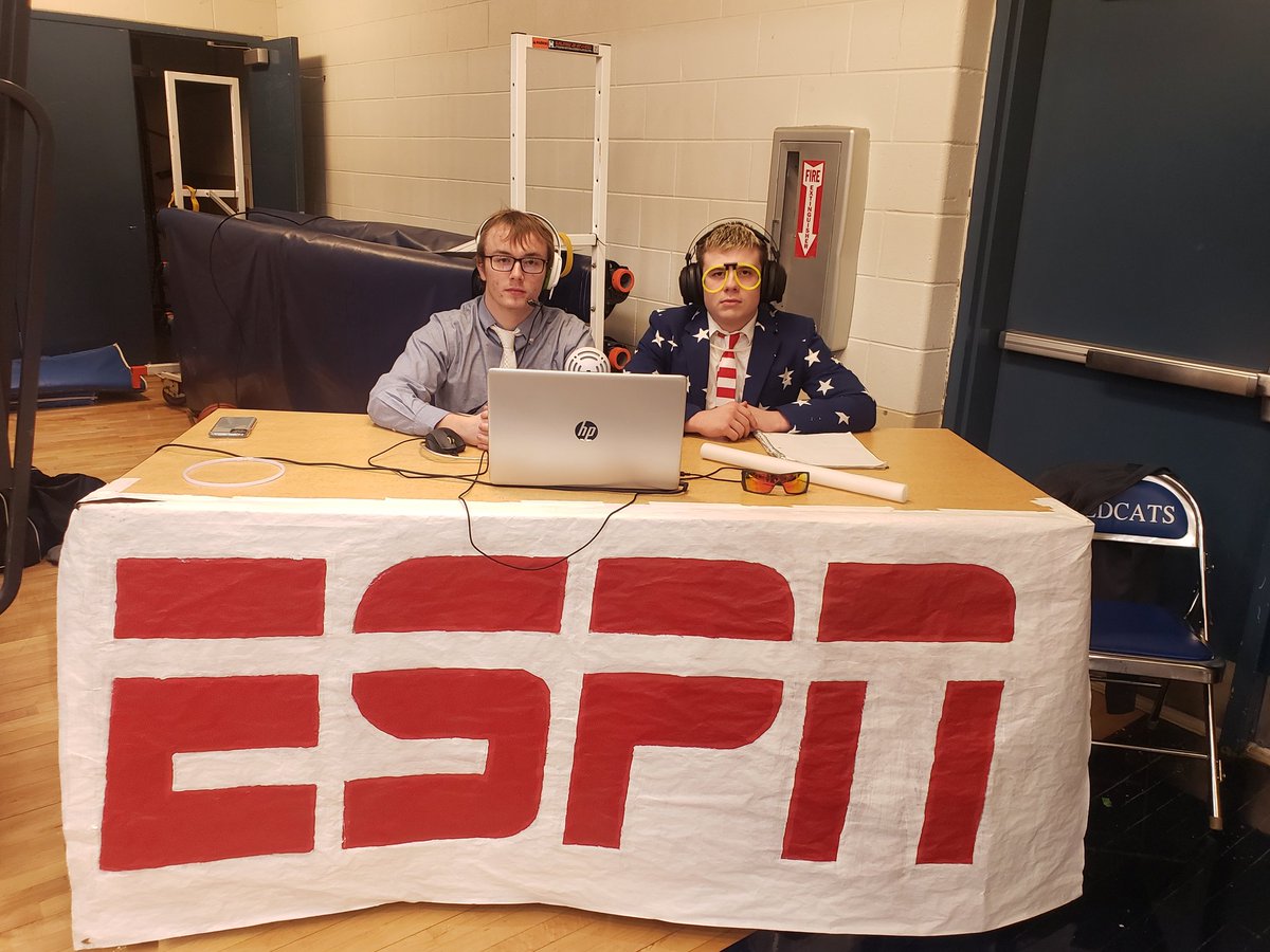 BryanPennix's tweet photo. Big time... ESPN in the house for tonight titanic battle.
@phillipsb58 @ColtConover https://t.co/4oU8W1QW4i