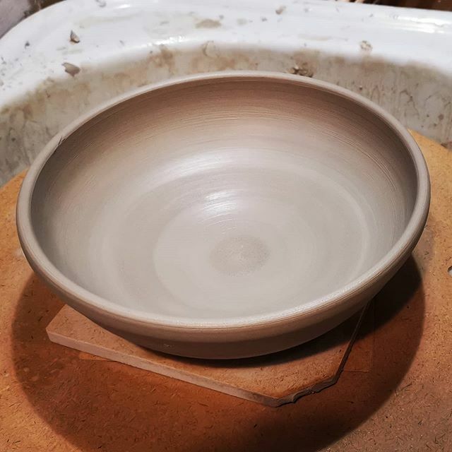 madman2's tweet photo. One for 'Empty Bowls'
#foodsecurity #emptybowls
#feedeachother #pottery #ceramics #muddyfingers #serendipity #glazes #creative #chattering #texture #testglaze #clay #wheelthrownceramics #handmade #artist #learning #catharsis #process #mindfulness #lidded… https://t.co/hUEozktMZI https://t.co/CkPVoj2pgQ