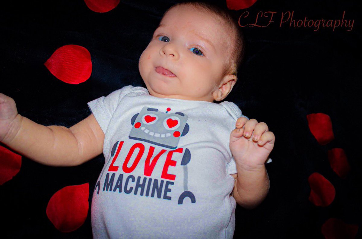 ClfPhotography's tweet photo. Did a mini Valentine’s Day shoot with this little man!!! 🥺♥️ 
💥This was done on a blue fuzzy blanket!!!💥 #nyipstudent #nyip #procreate #lightroom #cannon #like #follow #photooftheday #photoshoot #photographer #photographystudent #ValentinesDay #toddler #baby @nyip @Lightroom https://t.co/e5CDtRhLkF