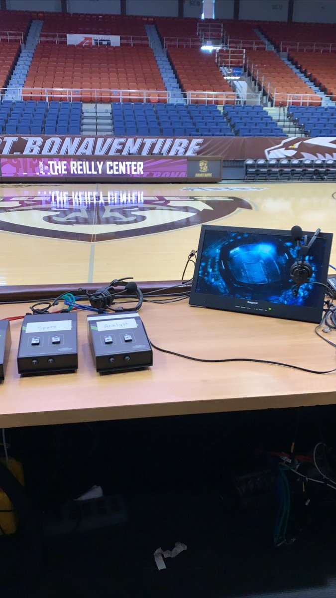 KevinMontano's tweet photo. Today’s office. 
St. Bonaventure Men’s Basketball vs George Mason on @Stadium for @RossMP_usa. 
#sportsproduction #tvproduction #jobsinsports #rossmp #gobonnies 
@GoBonnies @BonniesMBB @MasonMBB https://t.co/YPsKhl5oF7
