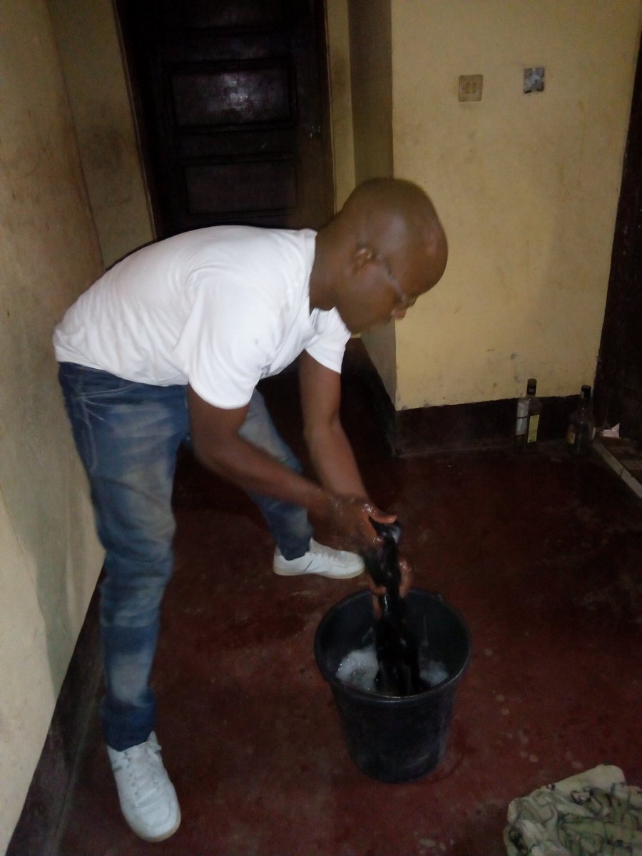 GlobalNetworkC3's tweet photo. On Saturday 01 Feb. 20, #Global #Network of #Compassioneers, #Buea officially launched its maiden #Compassioneering outreach @ St Glory Orphanage, Untarred Malingo, Buea. #GlobalNetworkOfCompassioneers, #StGloryOrphanage, #AlakindDesigns, #AFREIN.
Details:
https://t.co/ylC4LvRCyT https://t.co/o1HhKgO00i