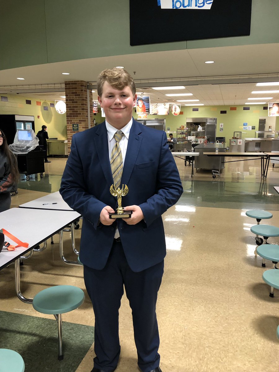 Lebanon_Debate_'s tweet photo. This weekend Kelson Keller places 4th in novice LD!! https://t.co/mT4OARgeCx
