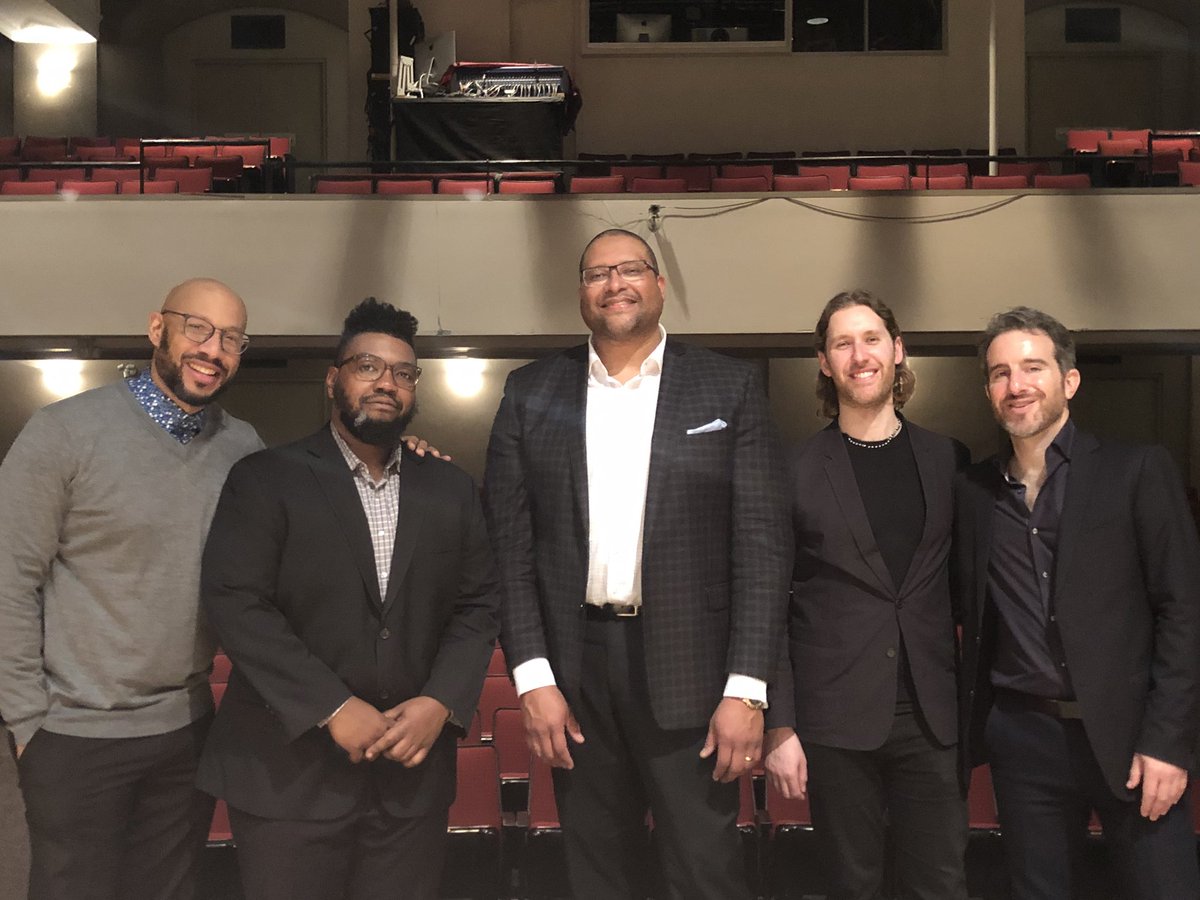 Thanks <a href="/MillerTheatre/">Miller Theatre</a> <a href="/Columbia/">Columbia University</a> for the opportunity to perform and thanks to everyone who came out and shared their evening with us tonight - it was a truly memorable show!  <a href="/MackAvenueMusic/">Mack Avenue Music</a> #JimmyGreeneQuintet #WhileLookingUp <a href="/ob3isme/">Otis Brown III</a> <a href="/agoldbergjazz/">Aaron Goldberg</a> @nirfelder #dezrondouglas