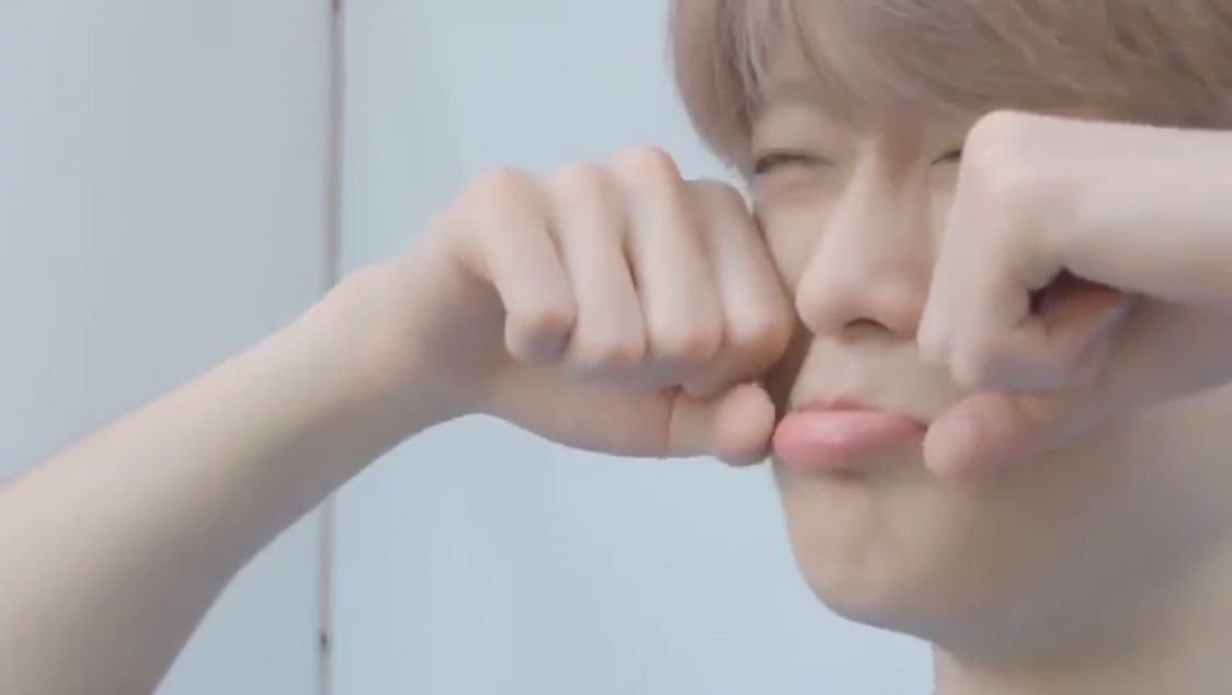 • 𝐏𝐚𝐧𝐚𝐜𝐞𝐚 • 💚💕 tweet media