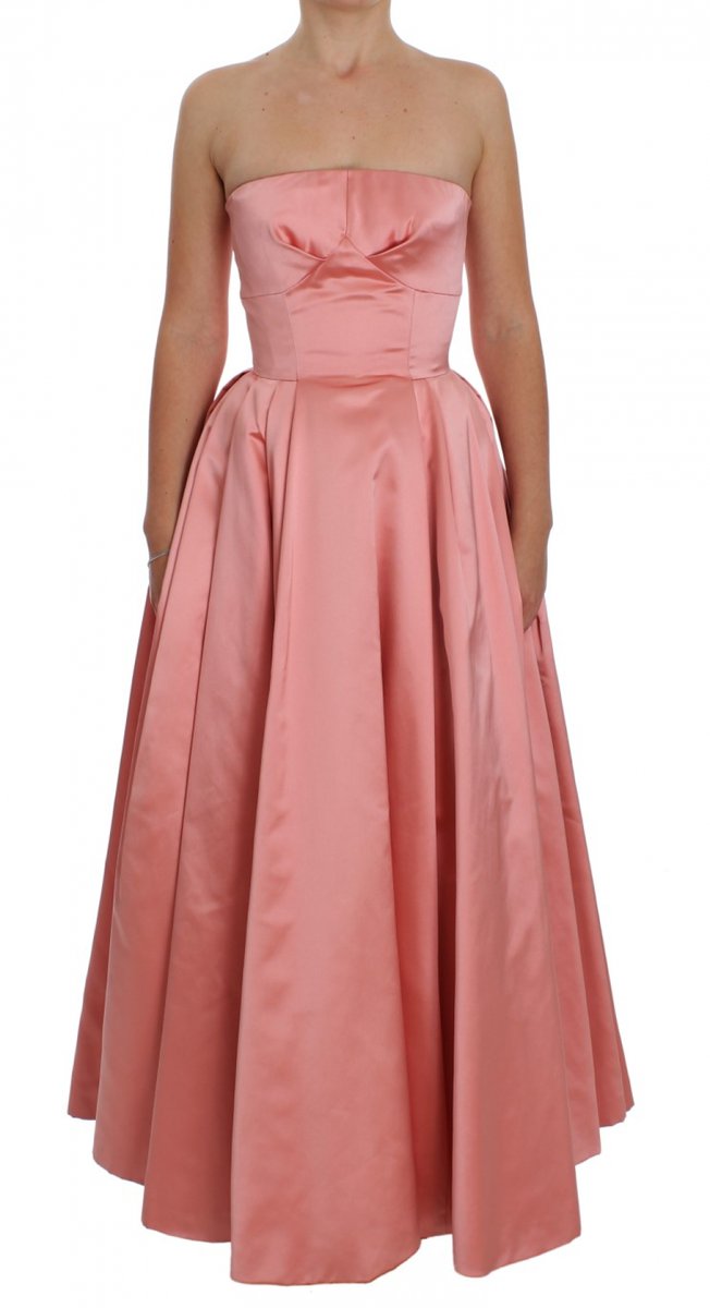 Collec_Prestige's tweet photo. Pink Silk Ball Gown Full Length Dress by Collection de prestige 
Shop the collection at https://t.co/B5COkg15Xe
.
.
.
 #collectiondeprestige #luxury #fashionblogger #outfit #competition #modeling https://t.co/aERyZ4guSs