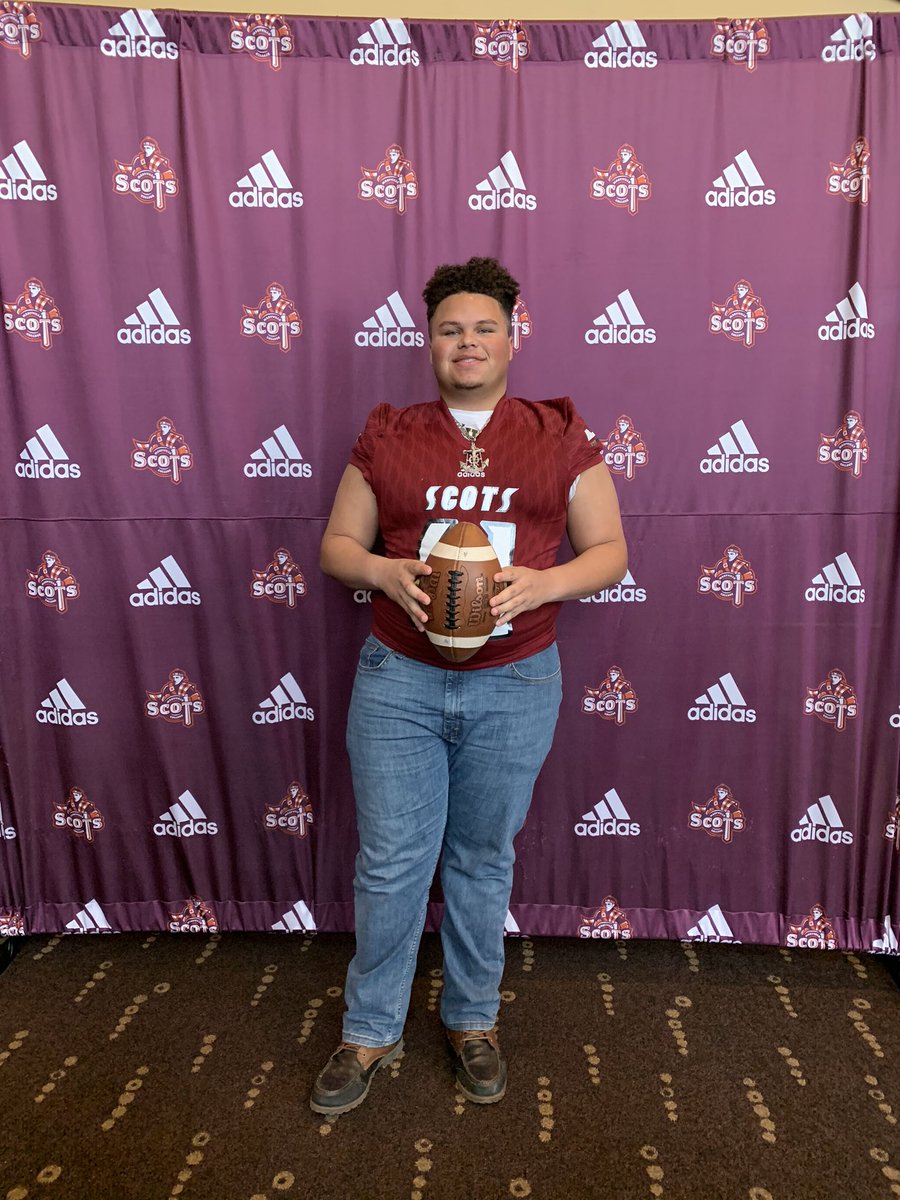 Blessed to have received my 2nd offer from Maryville College! #GoScots
<a href="/_CoachDMartin/">David Martin</a> <a href="/MCScotsFootball/">Maryville College Football</a> <a href="/clays24/">Clay Stephenson</a>