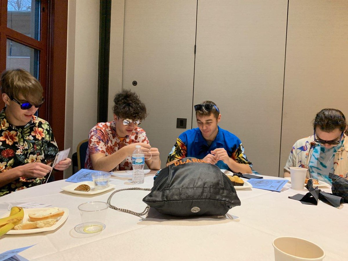 HowlandHS's tweet image. Congrats to Science Club competing in the 18th Annual Ocean Bowl at the Pittsburgh Zoo ...Our Hawaiian Tigers were the talk of the tournament as we made it to the quarter finals. 

#GoTigersGo