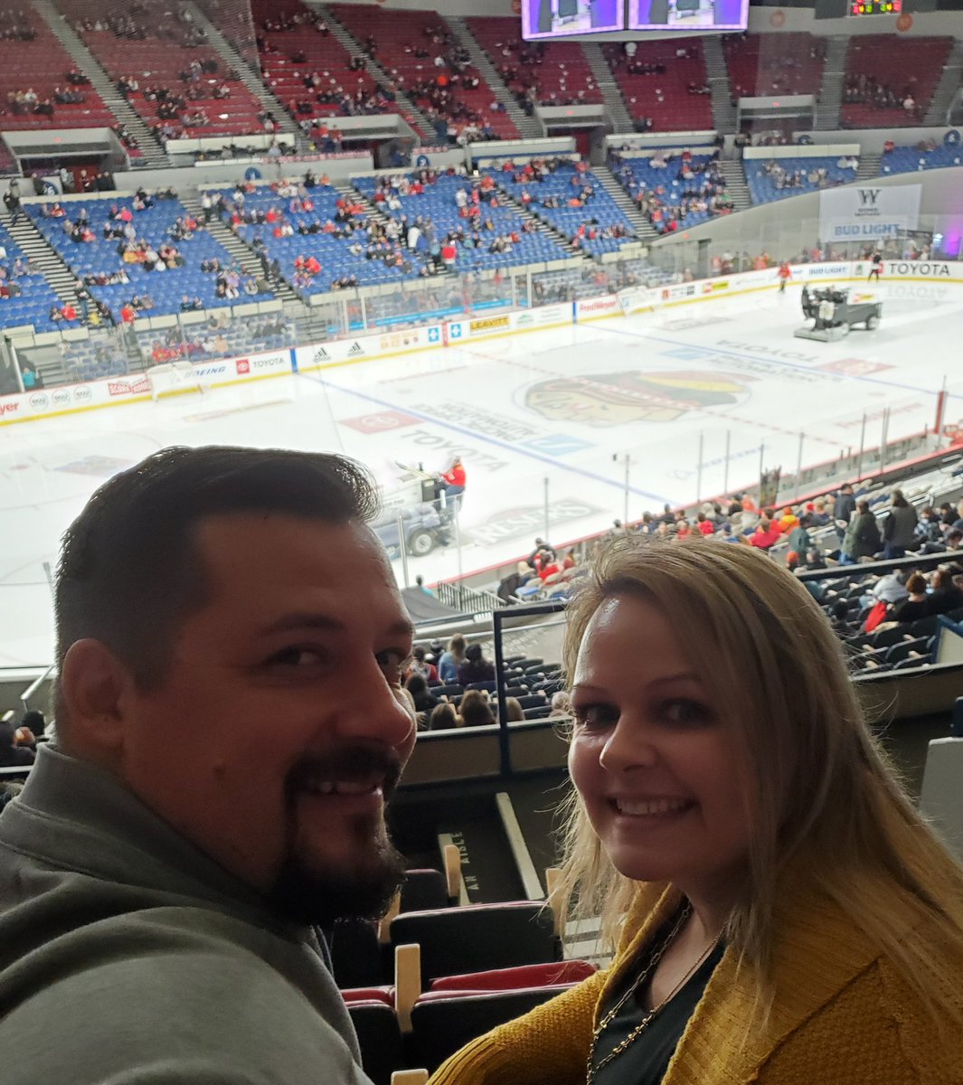 BenMaule1's tweet photo. Lets go Hawks!#hawksfightcancer https://t.co/rhTexjpYRb