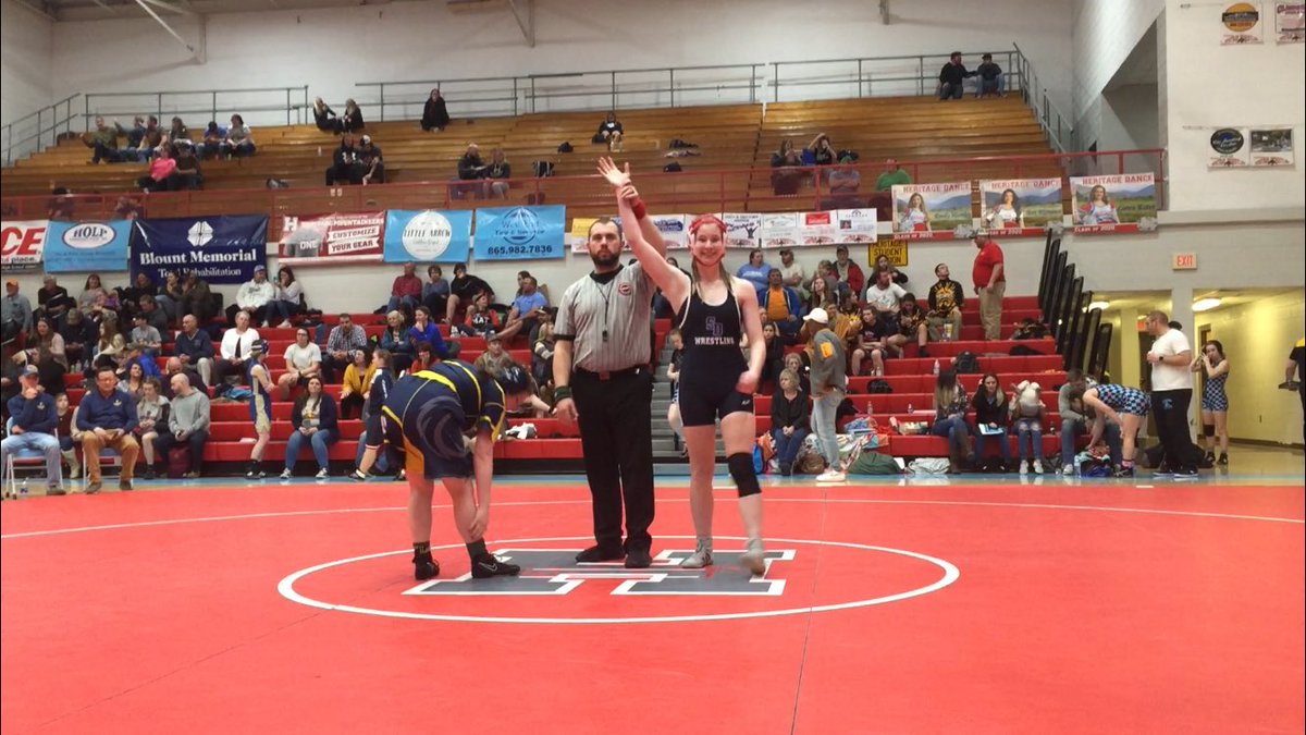 WrestlingSDHS tweet picture