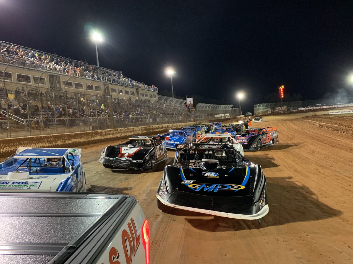 lucasdirt's tweet photo. It’s GO Time on the A-Main @GoldnIslesSpdwy for #LucasDirt #Speedweeks at the @rhinoag Super Bowl of Racing! https://t.co/RQl107UmVl