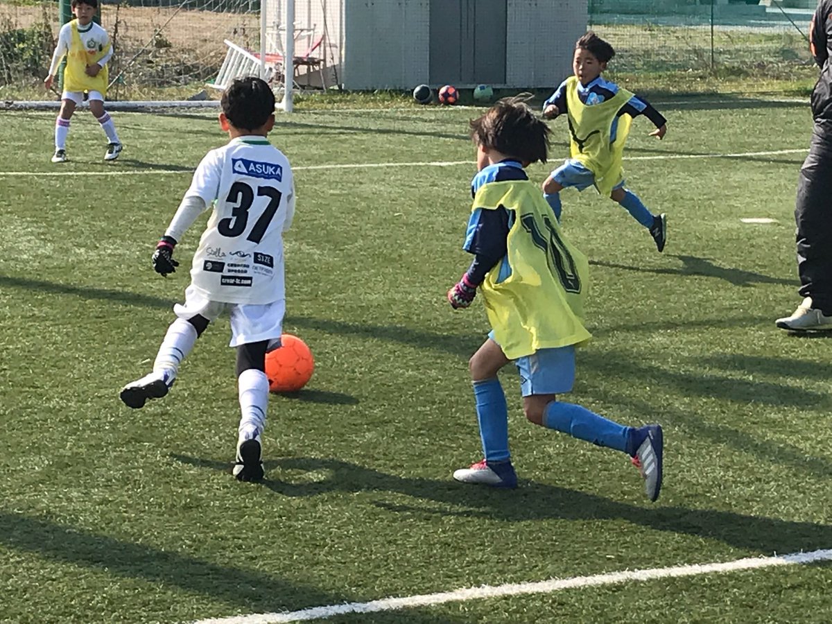 クレアール Fc Crear Fc 2 2 Trm U 8 葛城フットサルボランチ Vs ボランチ 4 7 得点者 原口2 寺口 森田