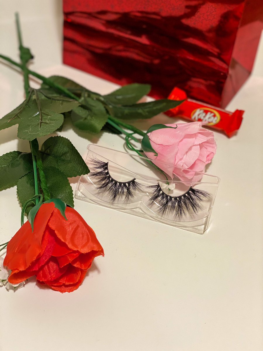 ConstanceCosme1's tweet photo. Valentine’s Day is coming up. You have your lashes yet? 🥰❤️🛍
#whispylashes #lashesforlife #lashoholic #lashstrips #lashstripseveryday #hairlashes #3dminklash #25mmlash #lashdiva #lashbosses #luxuryminklashes #lashstripsforsale #fullglam https://t.co/LqSMn6KWvY