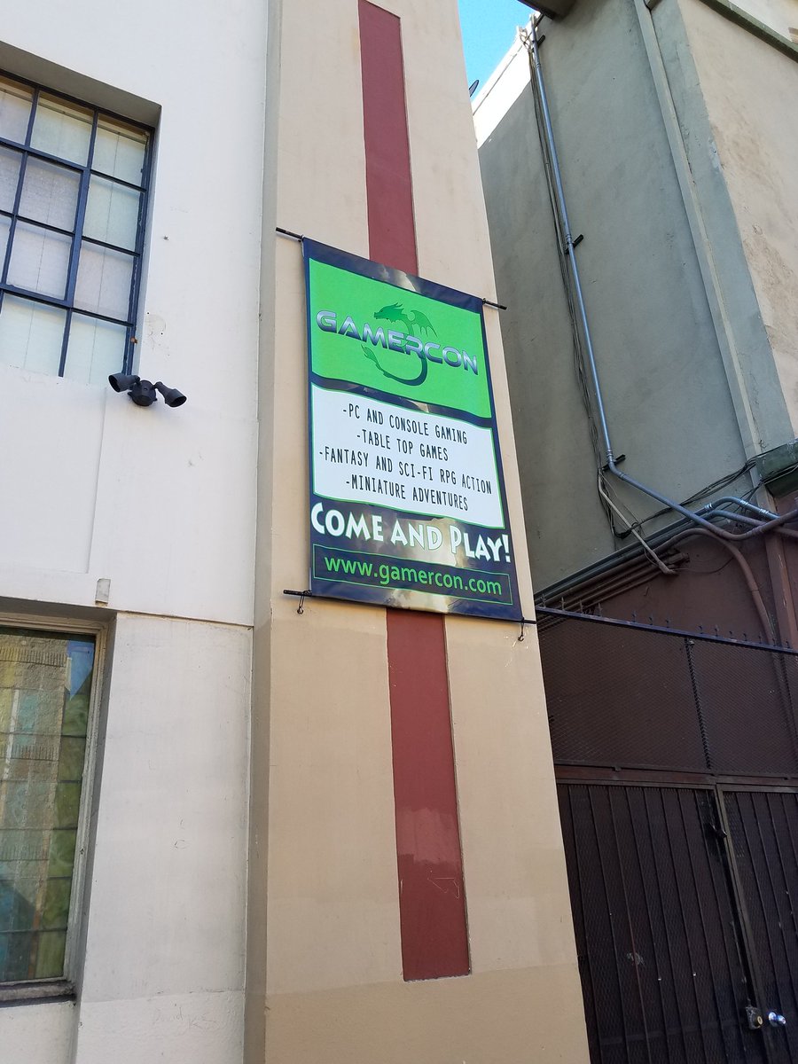 EstudioRoxis's tweet photo. Making some noise at the GamerCon, San Diego CA #magicalmiri #gamercon #comeandplay #estudioroxis #gaming #gamer https://t.co/c2233Ct1kO