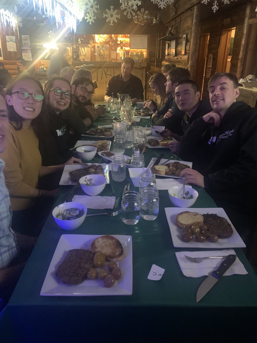 jess_froehlich's tweet photo. Ah! And of course I can’t leave out the yummy food we had in #Gronlid. Lots of #ruralsask communities have neat gems like Bear’s Den 🐻 #SMARoadmap #ruralmed @SMA_docs https://t.co/yxVYZwUUzt