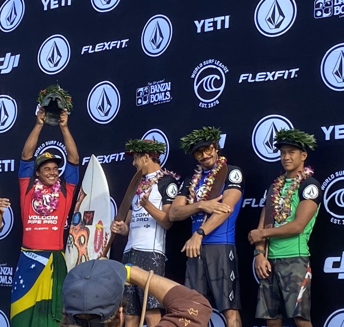 MaugansShawn's tweet photo. Volcom Pipe Pro Champion Wiggolly Dantas #yeti #volcompipepro https://t.co/QPT0PDIEAE