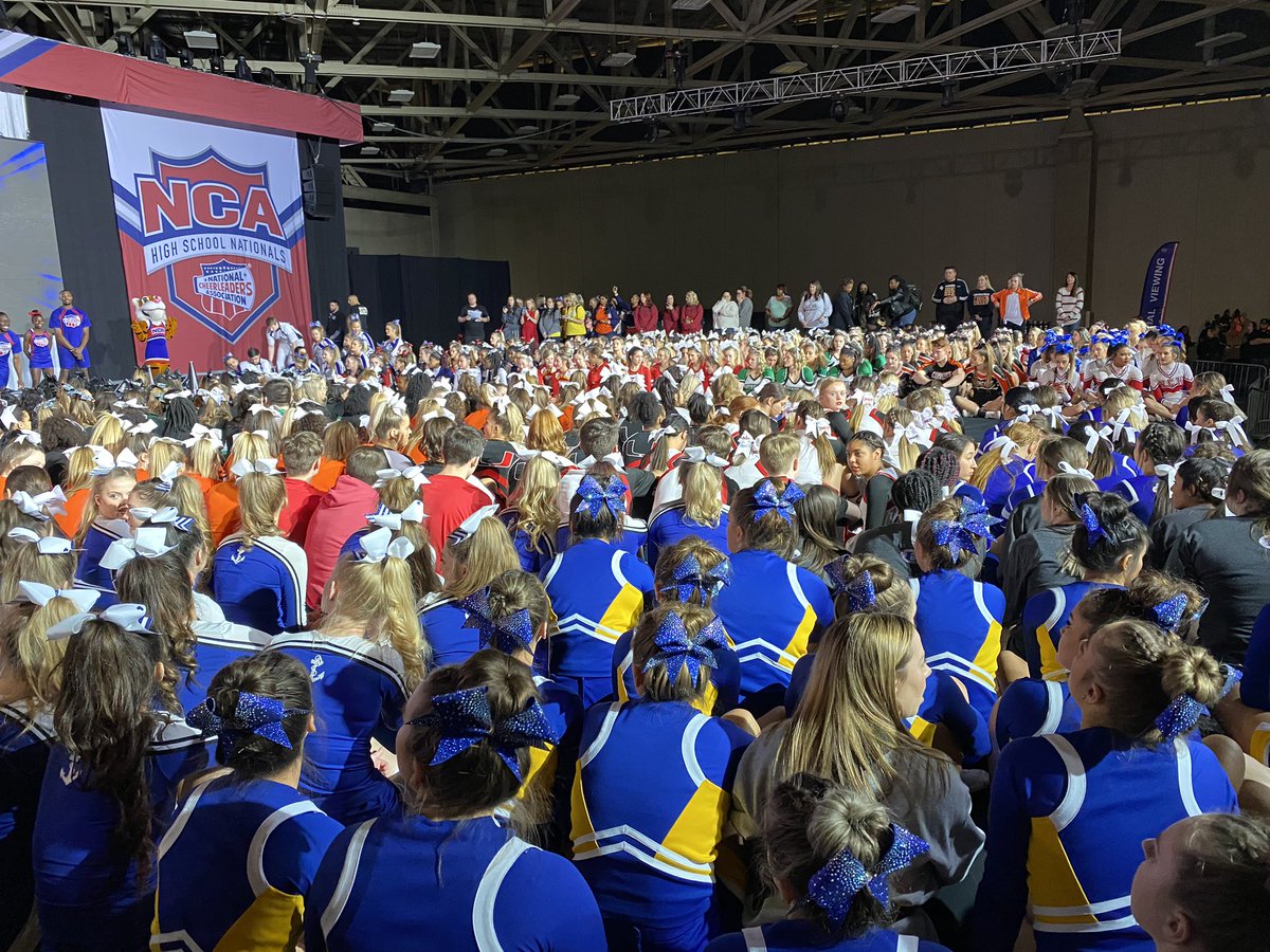 CheerLampasas's tweet photo. 📣End of Day 1📣
Heading into Day 2 we are sitting in 4th overall.
2nd Band Chant 
4th Fight Song
6th Cheer
#betterthanyesterday #onlyoneshot #ncanationals #theworkisworthit https://t.co/Edpc8z1jAW