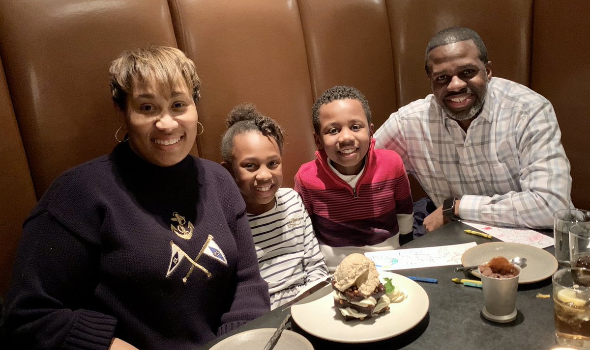 TawannaABlack's tweet photo. Letโs just call this my birthday rehearsal dinner~ ya know so I donโt have to share with the super bowl tomorrow! ๐คฃ #blessedbythebest #almost43 https://t.co/LKcLEh37KZ