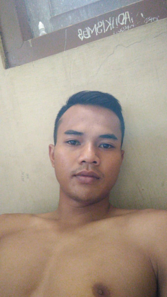 normal_prank's tweet photo. SATPAM kesayangan..😍😍😍 https://t.co/OROydnLQLv