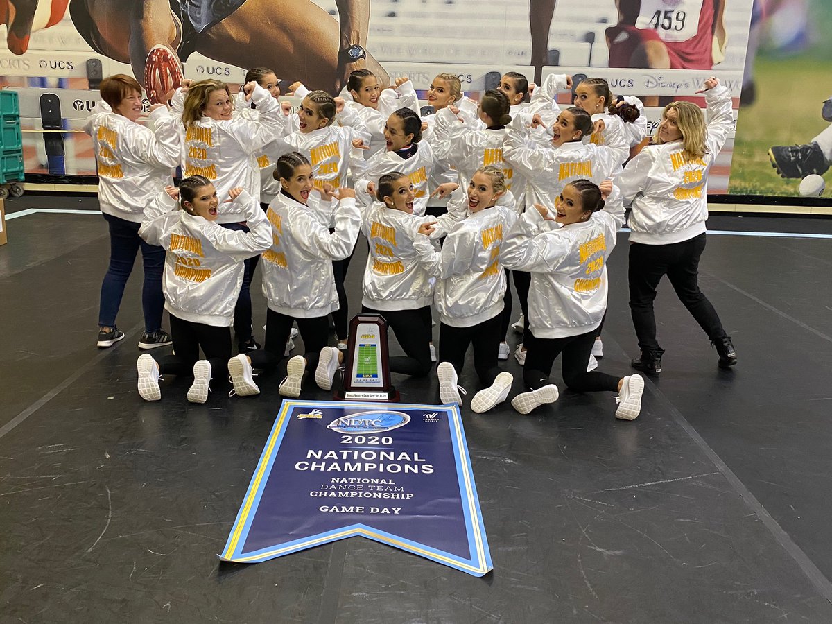 Bison Belles National Champs in Small Varsity Game Day in Orlando!