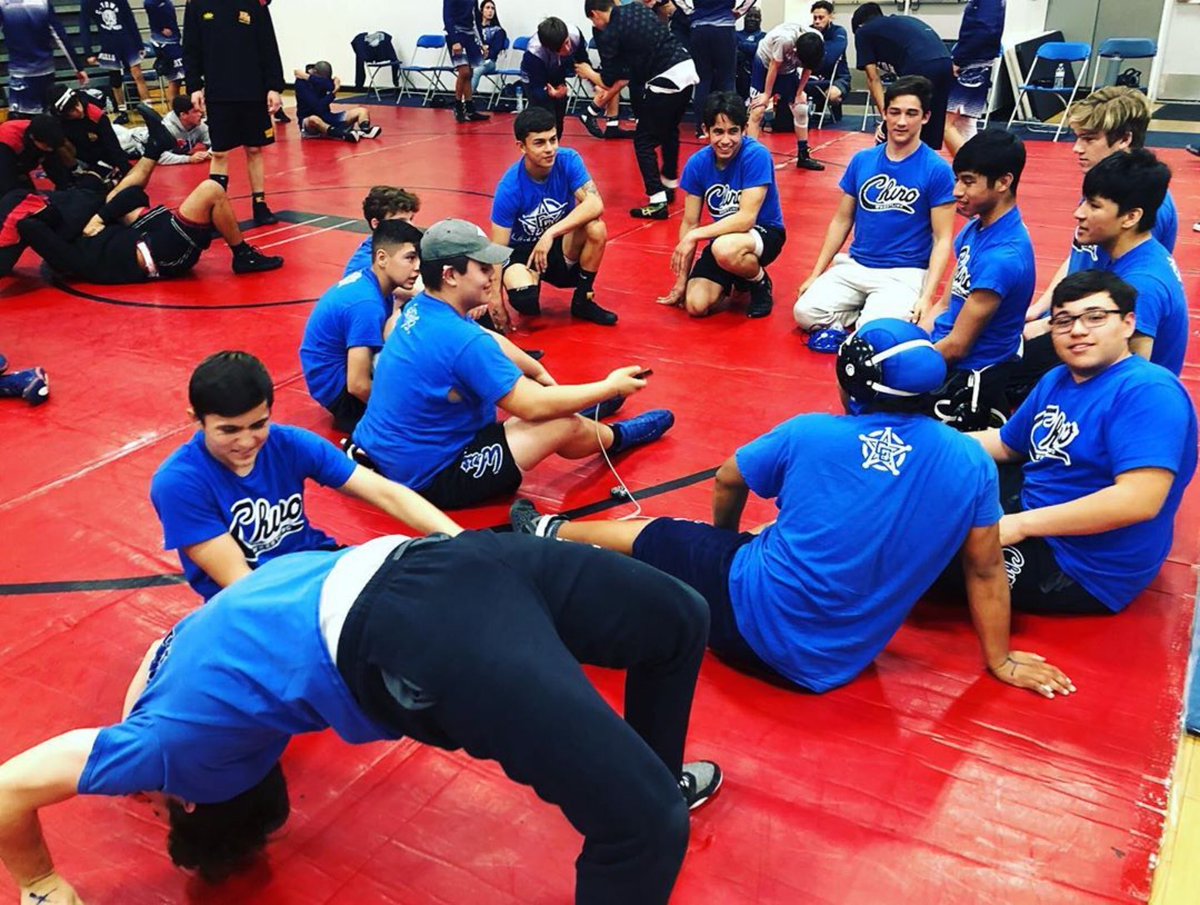 After a solid victory in the first round, the boys were eliminated in a quarterfinals battle at the CIF duals. Onto individuals. #cif #youknooow

@CVUSDNews <a href="/CHS_Mr_Miller/">John Miller</a> @Chino_CA_News @ChinoHS_APChang <a href="/ChinoADHinkle/">Coach Hinkle</a> <a href="/purcell_mrs/">Anna Fierro-Purcell</a> <a href="/frankarceHR/">Francisco Arce</a> <a href="/chchampsports/">Champion Sports</a> <a href="/CityofChinoGov/">City of Chino</a>