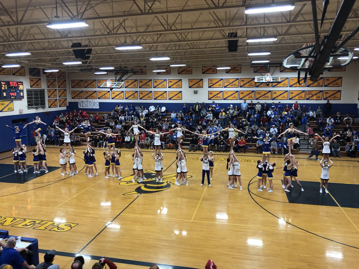 Traci_Schieb's tweet photo. KCI Cheer Squads who were MCCA State finishers perform at half of Hamilton Tourney. https://t.co/ERs6yWJkaO