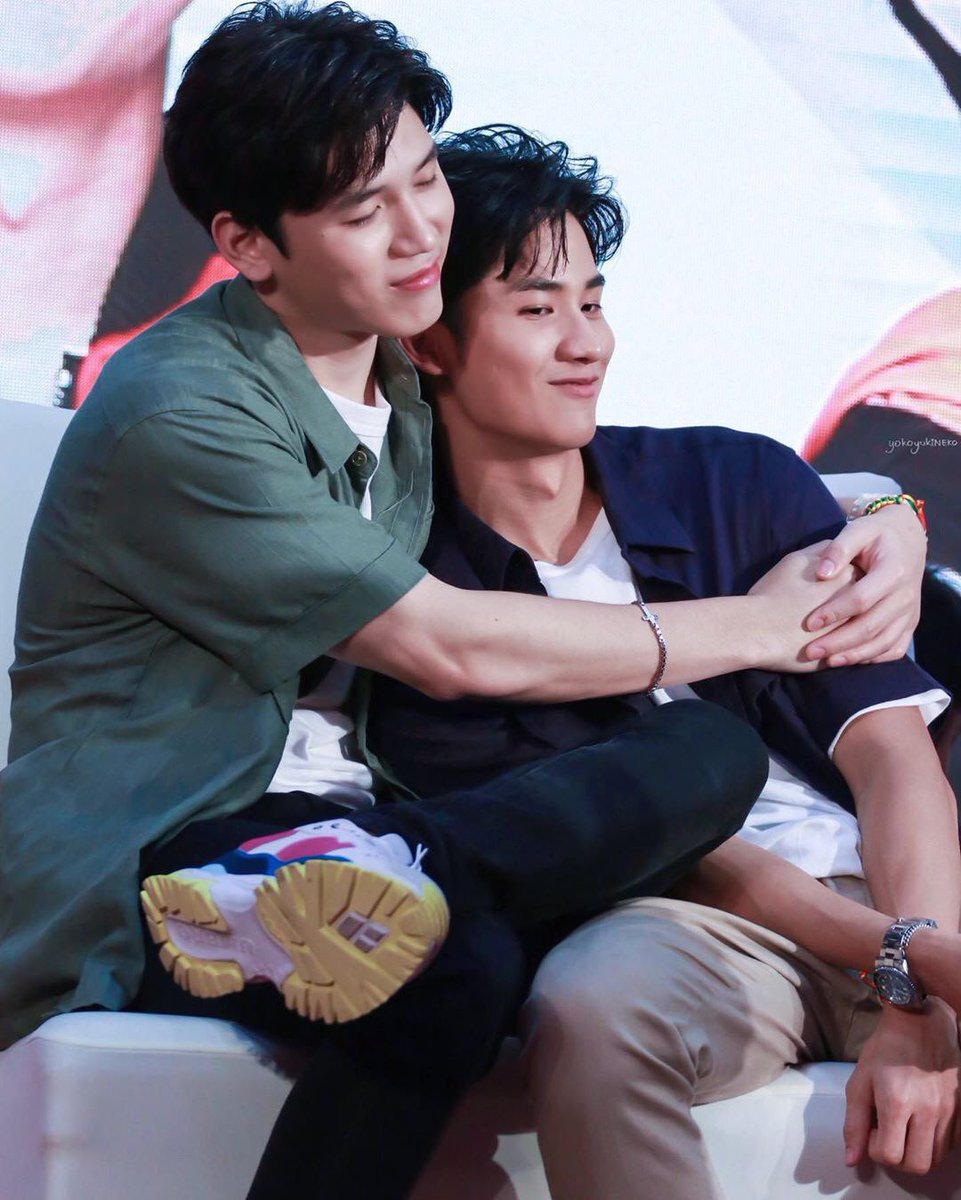 “For the two of us, home isn’t a place. It is a person. And we are finally home.” ANNA AND THE FRENCH KISS, Stephanie Perkins  #เตนิว