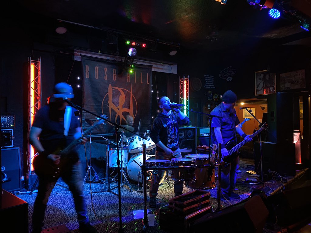 rosehilltheband's tweet photo. Great show last night. Rosehill had a great time playing at Toots Tavern, for Lammori Productions! Points North band and firebird were amazing! #gignight #rockbands #crocketteca #california #mustcheckout https://t.co/RzsEzYhvOQ
