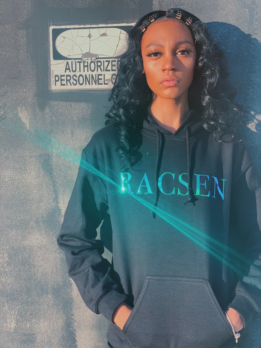 racsenapparel's tweet photo. Told the whole world I’m the Venom and the Antidote. 👑 https://t.co/Qosa7bVJuX