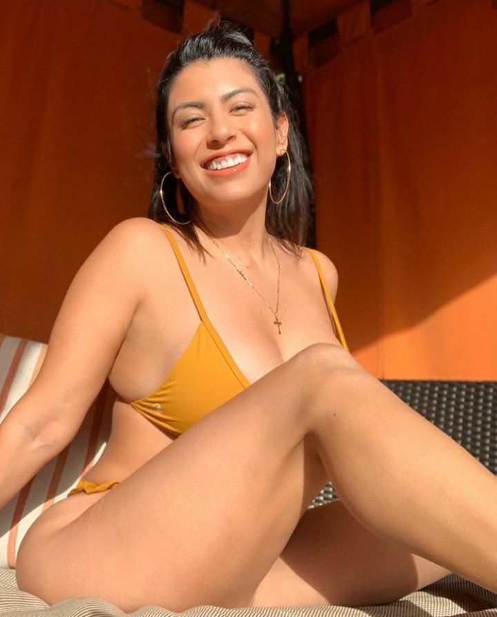 SteveCalderon85's tweet photo. (1/2) ππ She is kind. She is confident. She is curvy. She is powerful. She is worth more than jewels. π #sheis #woman #sheisawoman #knowthyself #womenempowerment #bodypositivity #giafey #bodybygia #curveygirlsfitness ππ₯
https://t.co/zTK7p2veGO https://t.co/XL6b33PGdO
