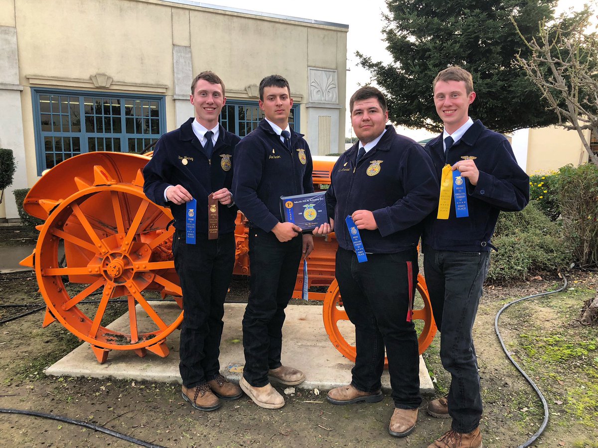 phsagmech's tweet photo. Congratulations to our Ag Mechanics team for starting the year with a victory at the Arbuckle FFA Field Day!  @Petk12schools @PetalumaArgus @karntz15 @SCOESonoma @GaryWCallahan @JustinMori35 @PEFproud https://t.co/hSkOyHK32k