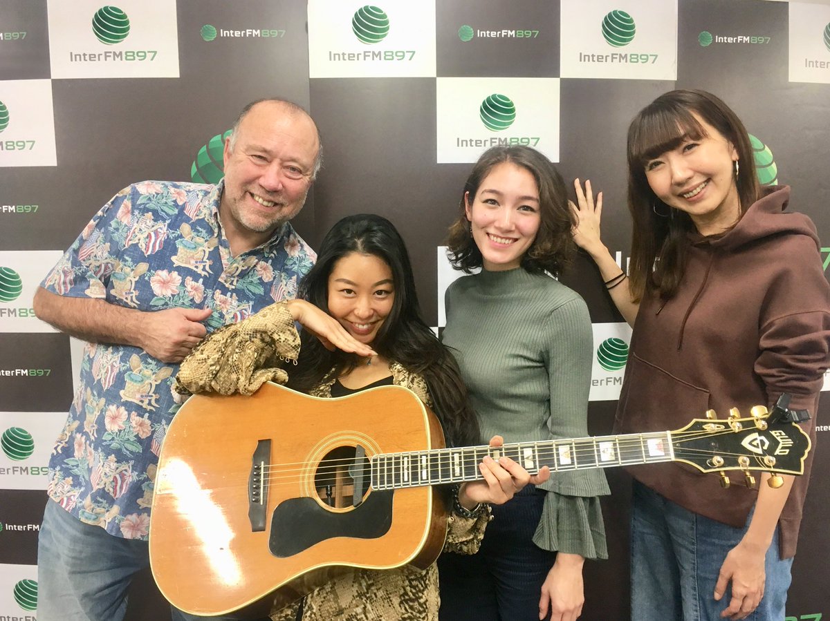 InterFM897_Lazy's tweet photo. @arisasafu さん＆Sachi Montgomeryさん、ご登場ありがとうございました！
生演奏素晴らしかったです✨✨
またお待ちしてます💕

#arisasafu
#lazy897 https://t.co/bRPqY5aMqA