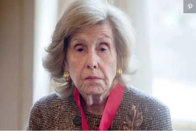 BillionaireAddr's tweet photo. Anne Cox Chambers
MARTIN BUREAU/GETTY IMAGES

Anne Cox Chambers, the billionaire heiress of Cox Enterprises and former U.S. ambassador during the Carter era, has died, her family’s company confirmed. She was 100.  #100yearoldbillionaire #AnneCoxCham https://t.co/2NPmHmvgF5 https://t.co/QnMBrxYZZq
