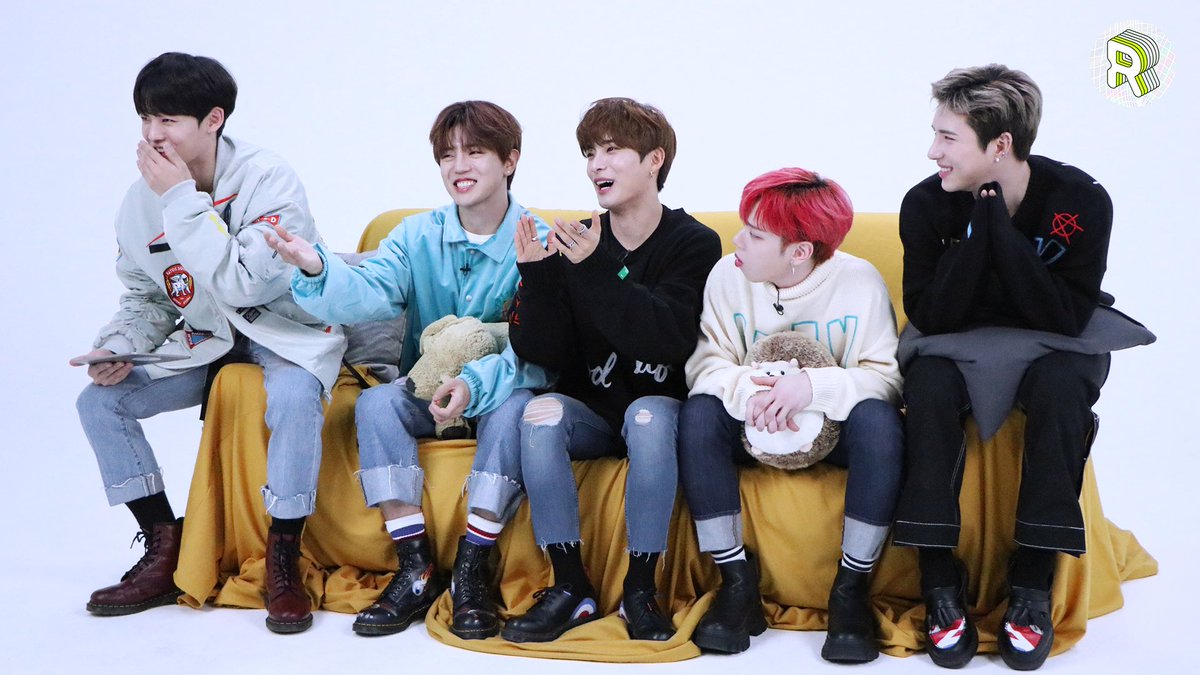 golbaengikpop's tweet photo. 💚 #ACE Behind Photos 💚

To see full ver. 
👉 https://t.co/NtM9qIw4JY

#CALL_ME_BY_YOUR_LANGUAGE
#CBL_ACE #에이스
@official_ACE7 https://t.co/ibkabVm8Om
