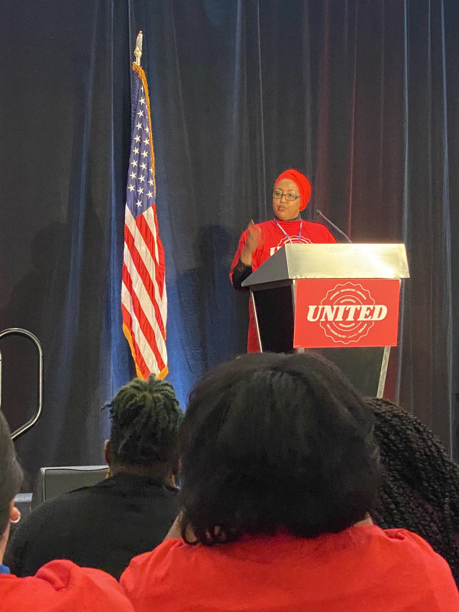 JessicaLHehir's tweet image. “One job should be enough” Education Support Professional Yazmin Muridi @EducationMN #unitysummit #fundourschools #edmnvotes
