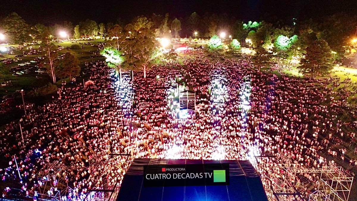 CarmeloVidalin's tweet photo. Durazno de fiesta ! Disfrutemos !
#duraznotropical https://t.co/6WeaMnYGYu