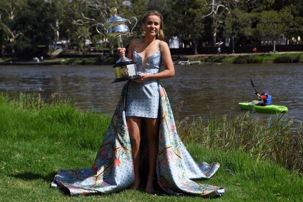 georgia_bm_'s tweet photo. So proud of my friend #jasongrech who dressed Sofia Kenin for her #ausopen Winners Photoshoot! I know I feel very privileged to have been a part of his campaigns. She is very lucky to have worn such an incredible Australian designer 🙌🏼 https://t.co/KWPXUoNTCJ