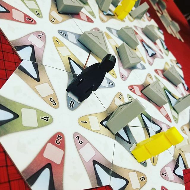 IntrsxnGames's tweet photo. Playing 3 player #WAYK !! @tantrum_house @megamoosecon @carolinattgames #tantrumcon2020 https://t.co/S5fxQkbj9w https://t.co/EpuQ3PuQHk