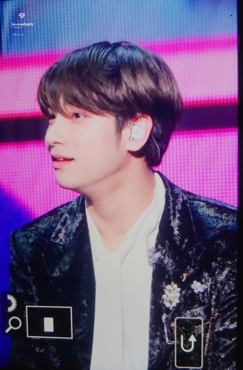 Allforyou_hg's tweet photo. ‘Happy Day’ First Fanmeeting

#이한결 #한결 #HANGYUL #LEEHANGYUL #포켓돌즈 #POCKETDOLS @POCKETDOLZ https://t.co/EBWyhiGOLr